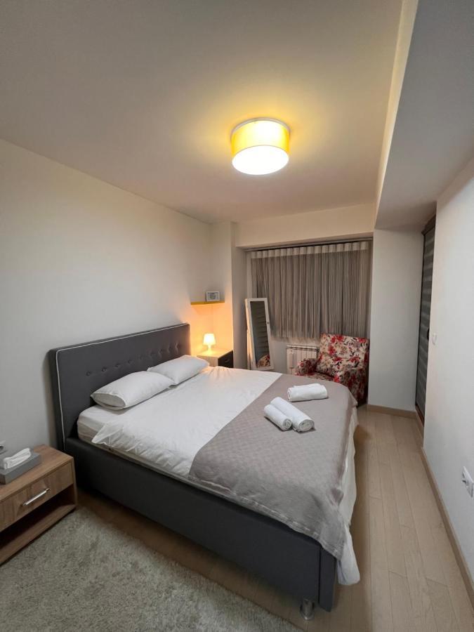 Modern Flatiron Apartment, Skopje Center Zewnętrze zdjęcie